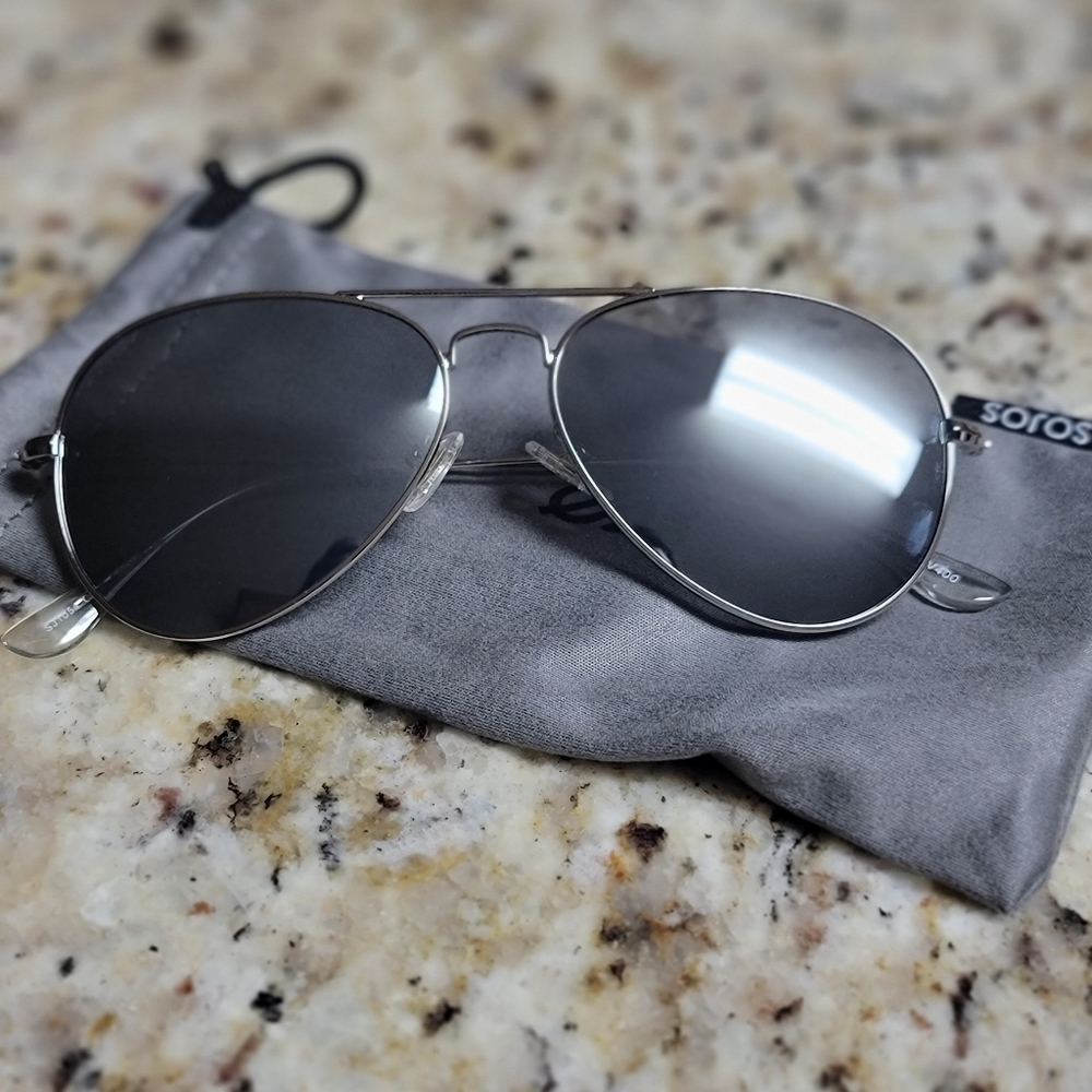 New Sojos aviator sunglasses